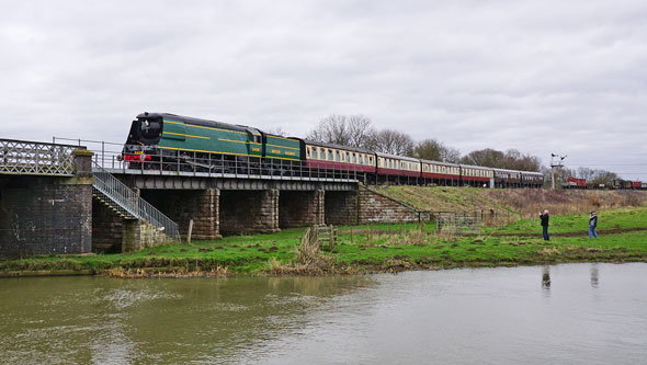 34053 SIR KEITH PARKES - Photo: ©2017 Ian Boyle - www.simplonpc.co.uk