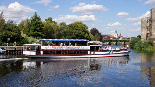 SONNING (1902) - Newark River Cruise Lines - Photo: © Ian Boyle, 24th August 2011 - www.simplonpc.co.uk