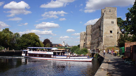 SONNING (1902) - Newark River Cruise Lines - Photo: © Ian Boyle, 24th August 2011 - www.simplonpc.co.uk