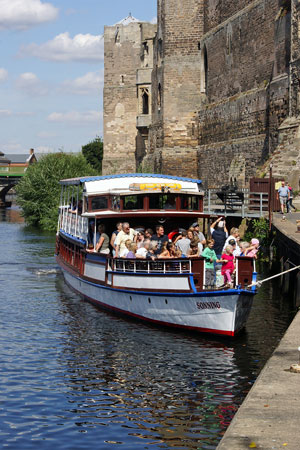 SONNING (1902) - Newark River Cruise Lines - Photo: © Ian Boyle, 24th August 2011 - www.simplonpc.co.uk