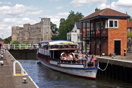 SONNING (1902) - Newark River Cruise Lines - Photo: © Ian Boyle, 24th August 2011 - www.simplonpc.co.uk