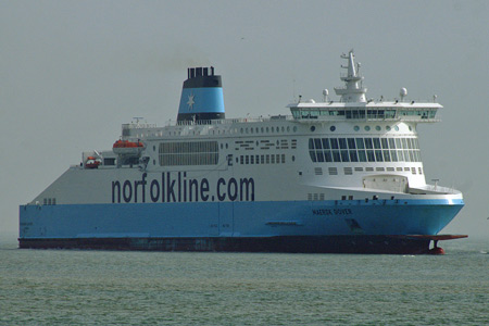 MAERSK DOVER - Norfolk Line - Photo:  Ian Boyle, 4th April 2008 -  www.simplonpc.co.uk