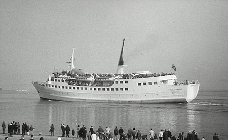 Ship Photo Passenger Ship -  River Wyre,Fleetwood Stella Marina 1969