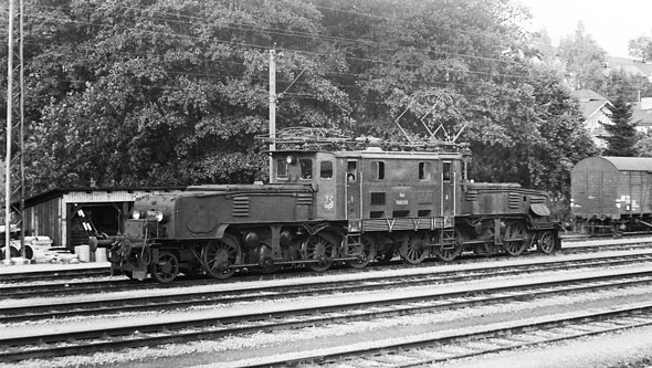 ÖBB Class 1089 - Photo: ©1974 Ian Boyle - www.simplompc.co.uk - Simplon Postcards