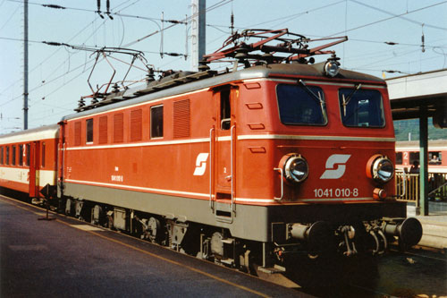 ÖBB Class1041 - Photo: ©1991 Ian Boyle - www.simplompc.co.uk - Simplon Postcards