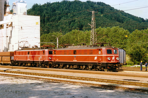 ÖBB Class 1041 - Photo: ©1991 Ian Boyle - www.simplompc.co.uk - Simplon Postcards