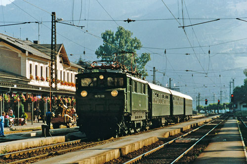 ÖBB Class 1670 - Photo: ©1991 Ian Boyle - www.simplompc.co.uk - Simplon Postcards