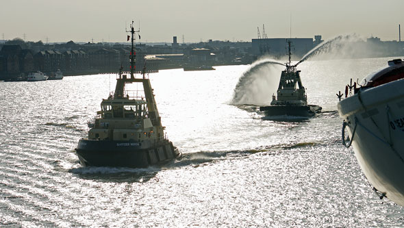 SVITZER MERCIA - Photo: © Ian Boyle, 18th April 2010 - www.simplonpc.co.uk