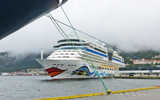 Ocean Princess Cruise - Bergen - Photo: © Ian Boyle, 30th July 2015 - www.simplonpc.co.uk