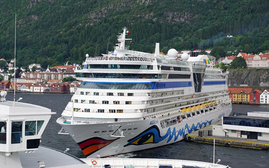 Ocean Princess Cruise - Bergen - Photo: © Ian Boyle, 30th July 2015 - www.simplonpc.co.uk