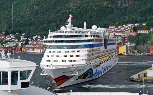 Ocean Princess Cruise - Bergen - Photo: © Ian Boyle, 30th July 2015 - www.simplonpc.co.uk