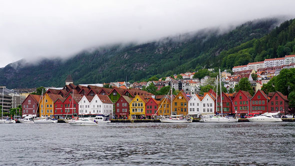 Ocean Princess Cruise - Bergen - Photo: © Ian Boyle, 30th July 2015 - www.simplonpc.co.uk