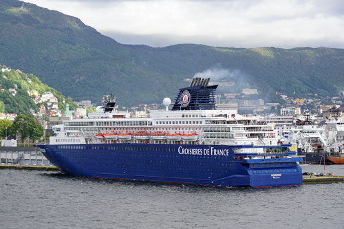 Ocean Princess Cruise - Bergen - Photo: © Ian Boyle, 30th July 2015 - www.simplonpc.co.uk