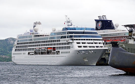 Ocean Princess Cruise - Bergen - Photo: © Ian Boyle, 30th July 2015 - www.simplonpc.co.uk