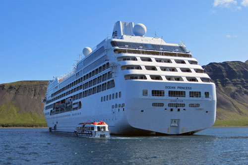 Ocean Princess Cruise - Grundarfjörður - Photo: © Ian Boyle, 25th July 2015 - www.simplonpc.co.uk