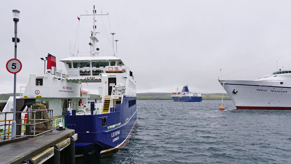 Ocean Princess Cruise - Lerwick - Photo: © Ian Boyle, 21st July 2015 - www.simplonpc.co.uk