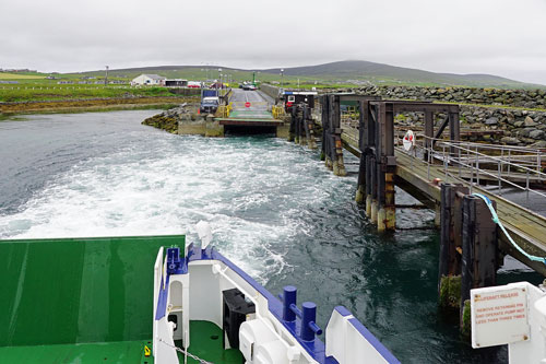 Ocean Princess Cruise - Lerwick - Photo: © Ian Boyle, 21st July 2015 - www.simplonpc.co.uk