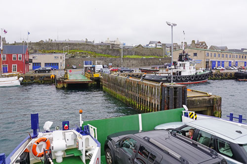 Ocean Princess Cruise - Lerwick - Photo: © Ian Boyle, 21st July 2015 - www.simplonpc.co.uk