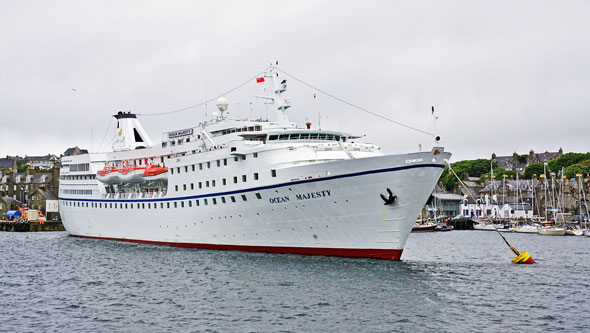 Ocean Princess Cruise - Lerwick - Photo: © Ian Boyle, 21st July 2015 - www.simplonpc.co.uk