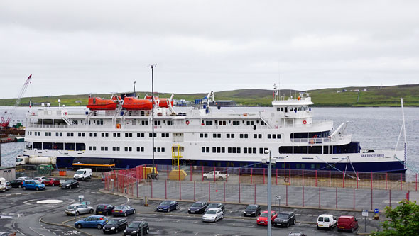 Ocean Princess Cruise - Lerwick - Photo: © Ian Boyle, 21st July 2015 - www.simplonpc.co.uk