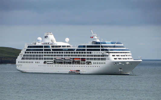 Ocean Princess Cruise - Dover - Photo: © Margaret Boyle, 18th July 2015 - www.simplonpc.co.uk