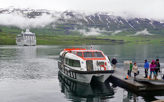 Ocean Princess Cruise - Lerwick - Photo: © Ian Boyle, 21st July 2015 - www.simplonpc.co.uk