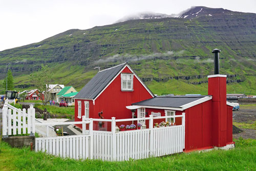 Ocean Princess Cruise - Seyðisfjörður - Photo: © Ian Boyle, 21st July 2015 - www.simplonpc.co.uk