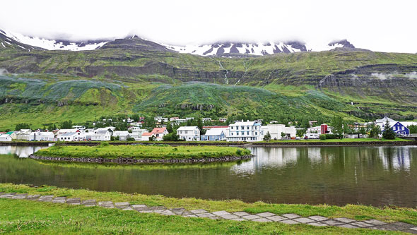 Ocean Princess Cruise - Seyðisfjörður - Photo: © Ian Boyle, 21st July 2015 - www.simplonpc.co.uk