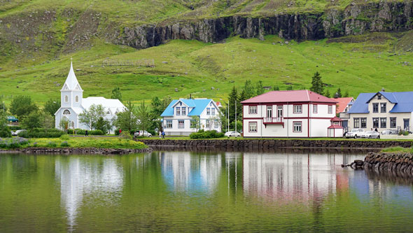 Ocean Princess Cruise - Seyðisfjörður - Photo: © Ian Boyle, 21st July 2015 - www.simplonpc.co.uk