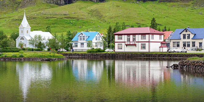 Ocean Princess Cruise - Seyðisfjörður - Photo: © Ian Boyle, 21st July 2015 - www.simplonpc.co.uk