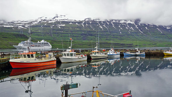 Ocean Princess Cruise - Seyðisfjörður - Photo: © Ian Boyle, 21st July 2015 - www.simplonpc.co.uk