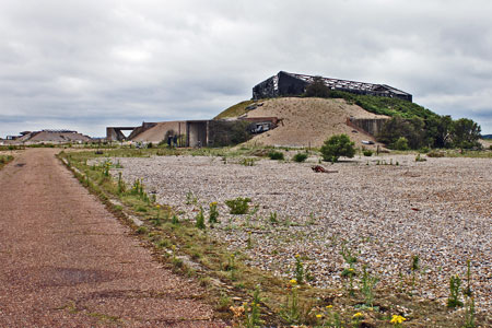 ORFORDNESS - www.simplonpc.co.uk - Photo:  Ian Boyle, 25th June 2011