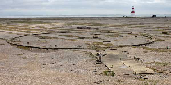 ORFORDNESS LIGHTHOUSE - www.simplonpc.co.uk - Photo:  Ian Boyle, 25th June 2011