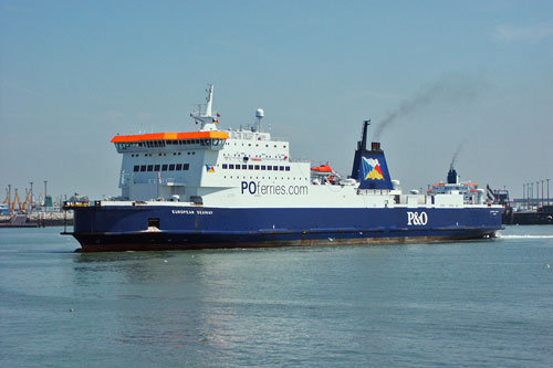 EUROPEAN SEAWAY - P&O Ferries - Photo: 2003 Ian Boyle - www.simplonpc.co.uk