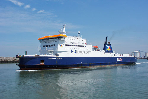 EUROPEAN SEAWAY - P&O Ferries - Photo: 2003 Ian Boyle - www.simplonpc.co.uk