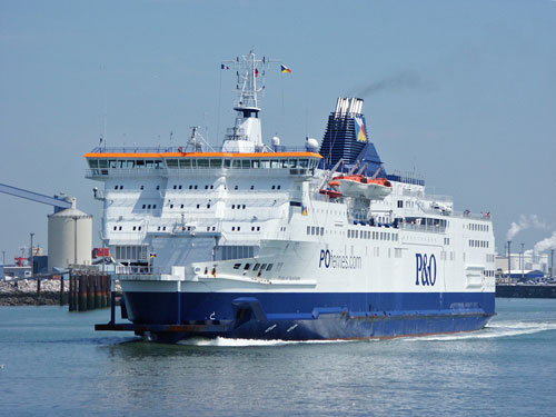 PRIDE OF AQUITAINE - P&O Ferries - Photo: 2003 Ian Boyle - www.simplonpc.co.uk