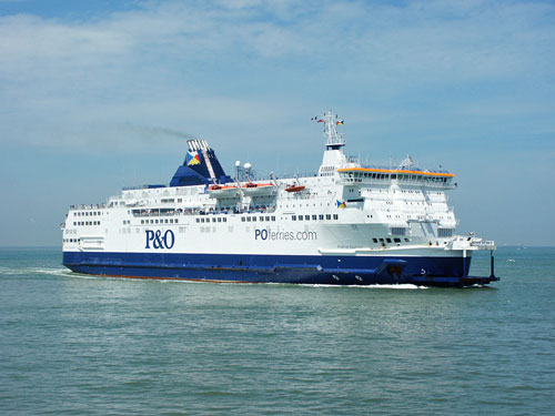 PRIDE OF AQUITAINE - P&O Ferries - Photo: 2003 Ian Boyle - www.simplonpc.co.uk