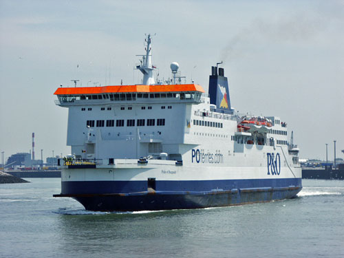 PRIDE OF CALAIS - P&O Ferries - Photo: 2003 Ian Boyle - www.simplonpc.co.uk