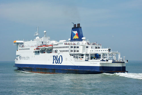 PRIDE OF CALAIS - P&O Ferries - Photo: 2003 Ian Boyle - www.simplonpc.co.uk