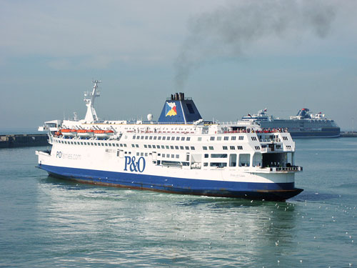 PRIDE OF CALAIS - P&O Ferries - Photo: 2003 Ian Boyle - www.simplonpc.co.uk