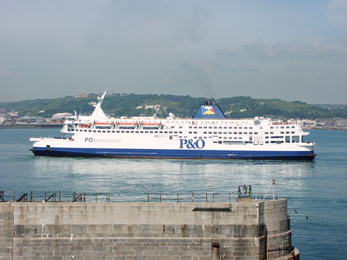 PRIDE OF CALAIS - P&O Ferries - Photo: 2003 Ian Boyle - www.simplonpc.co.uk