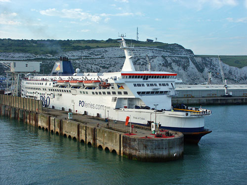 PRIDE OF CALAIS - P&O Ferries - Photo: 2003 Ian Boyle - www.simplonpc.co.uk