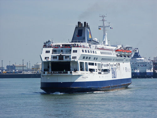 PRIDE OF CALAIS - P&O Ferries - Photo: 2003 Ian Boyle - www.simplonpc.co.uk