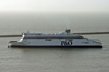 SPIRIT OF BRITAIN - P&O Ferries - www.simplonpc.co.uk
