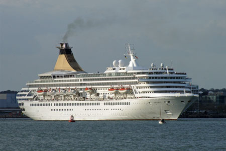 ARTEMIS of P&O Cruises - Photo:  Ian Boyle, 12th April 2011 - www.simplonpc.co.uk