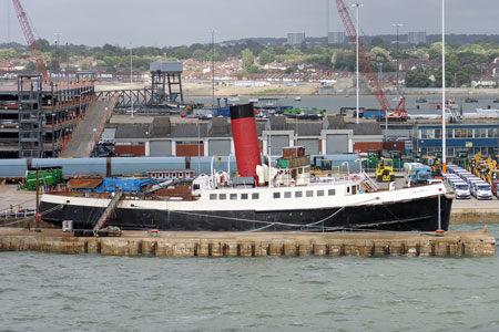 CALSHOT - Photo: © Ian Boyle, 16th July 2010 - www.simplonpc.co.uk