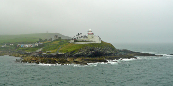 Lighthouse - Photo: © Ian Boyle, 18th July 2010 - www.simplonpc.co.uk