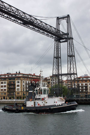 Vizcaya Bridge - Bizkaiko Zubia - Bilbao - www.simplonpc.co.uk - Photo: � Ian Boyle, 21st May 2010