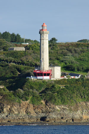 Pointe de Portzic Lighthouse, Brest - Photo: © Ian Boyle, 22nd July 2010 - www.simplonpc.co.uk