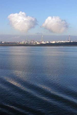 Fawley - Photo: © Ian Boyle, 23rd July 2010 - www.simplonpc.co.uk